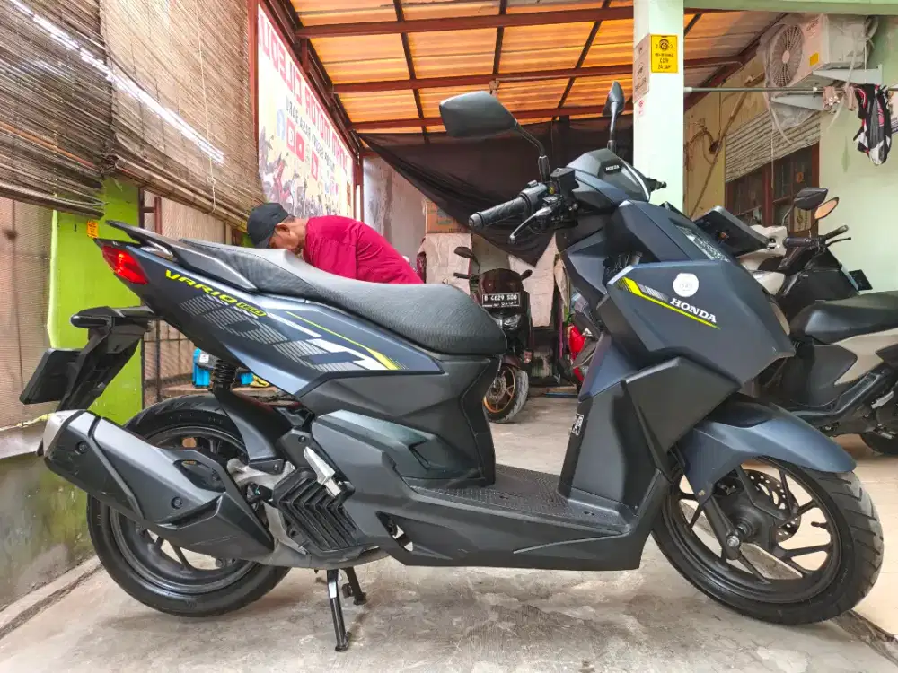 BLN 7 HONDA VARIO 160 CBS 2025 KM 4RB BS TT 2024 MULUS DI CILEDUG ORI