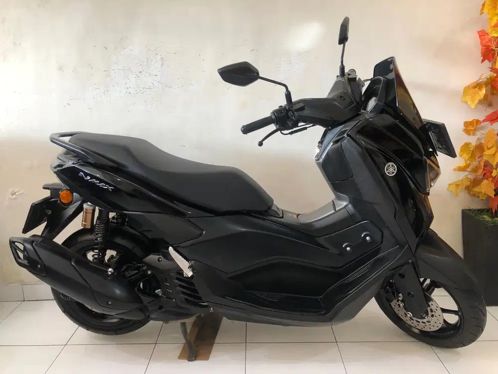 Yamaha Nmax th.2025 low km 3rb!!
