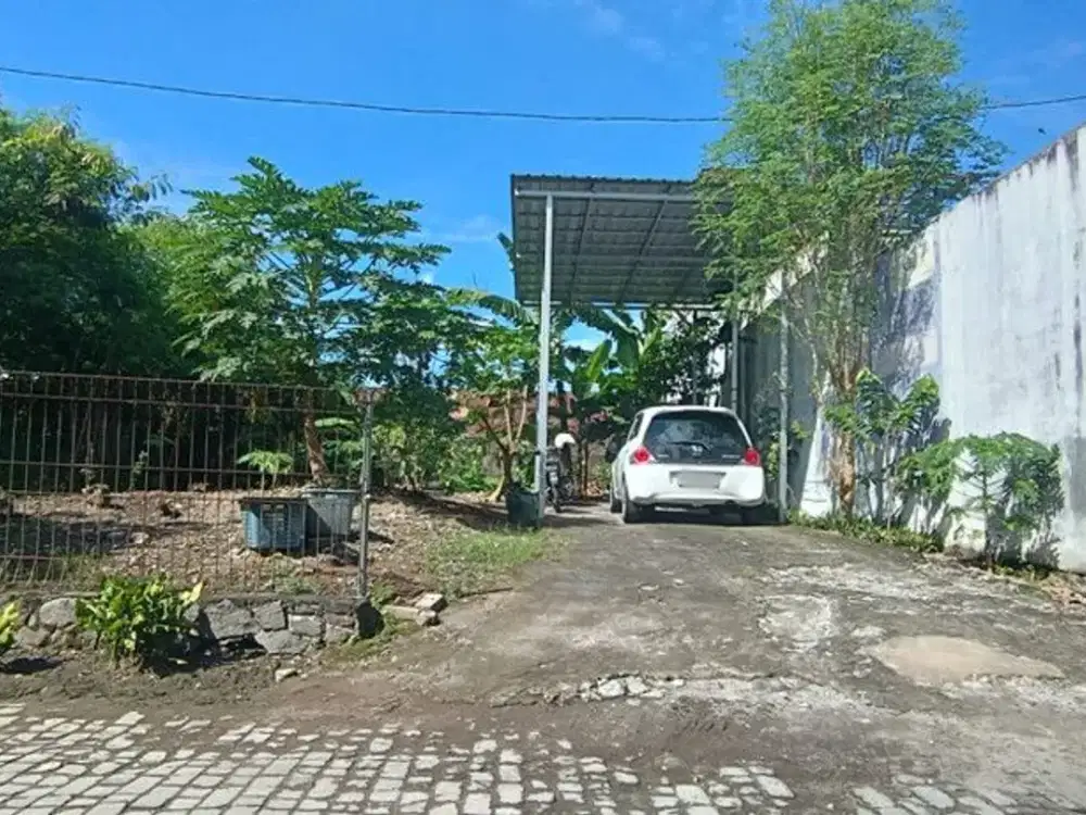 Tanah 219 Meter Persegi Lokasi dekat Jalan Raya Godean.