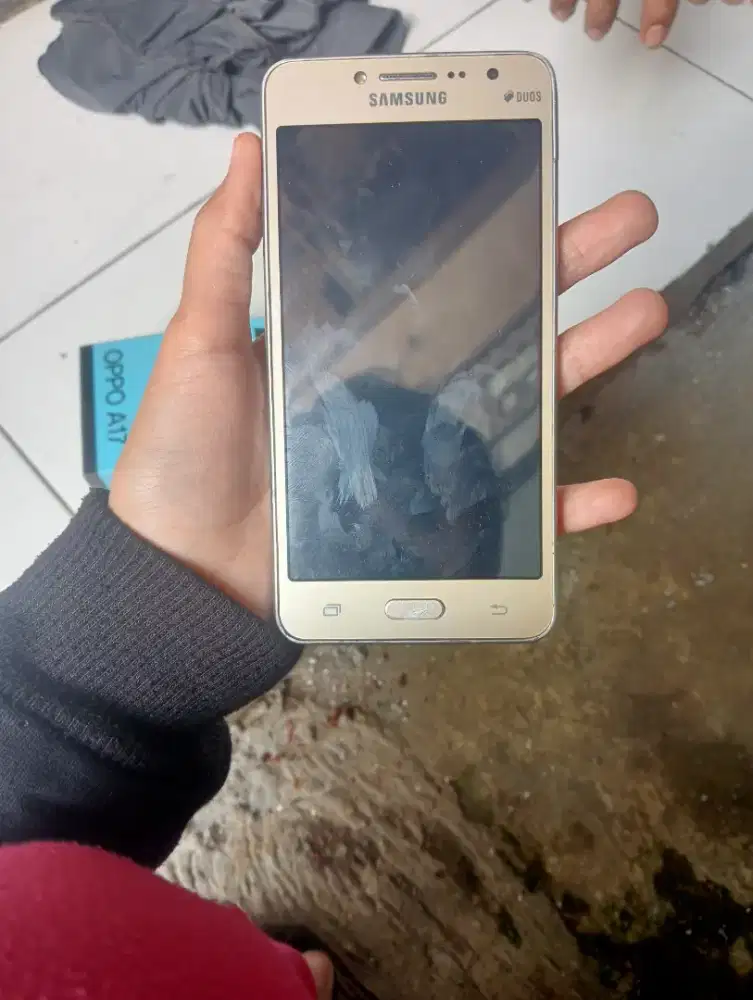 Samsung j2  minus pemakaian