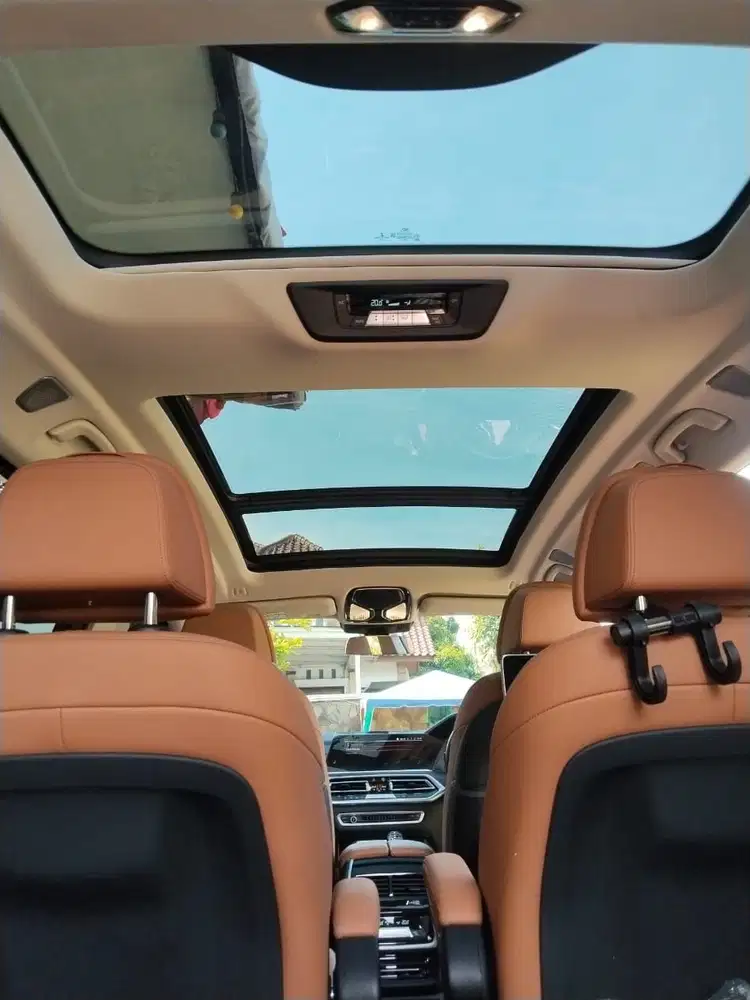 DIJUAL BMW X7 xDrive40i Opulence 2022