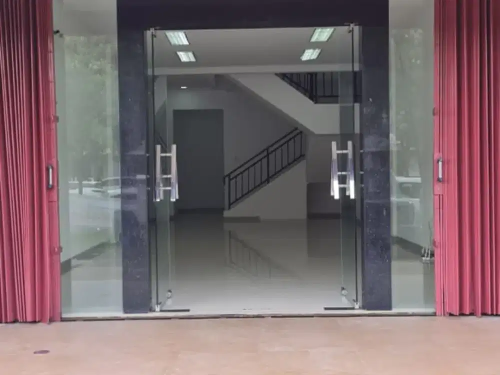 Dijual Ruko 3 Lantai di Gading Serpong Lt.200m2 Full Renovasi