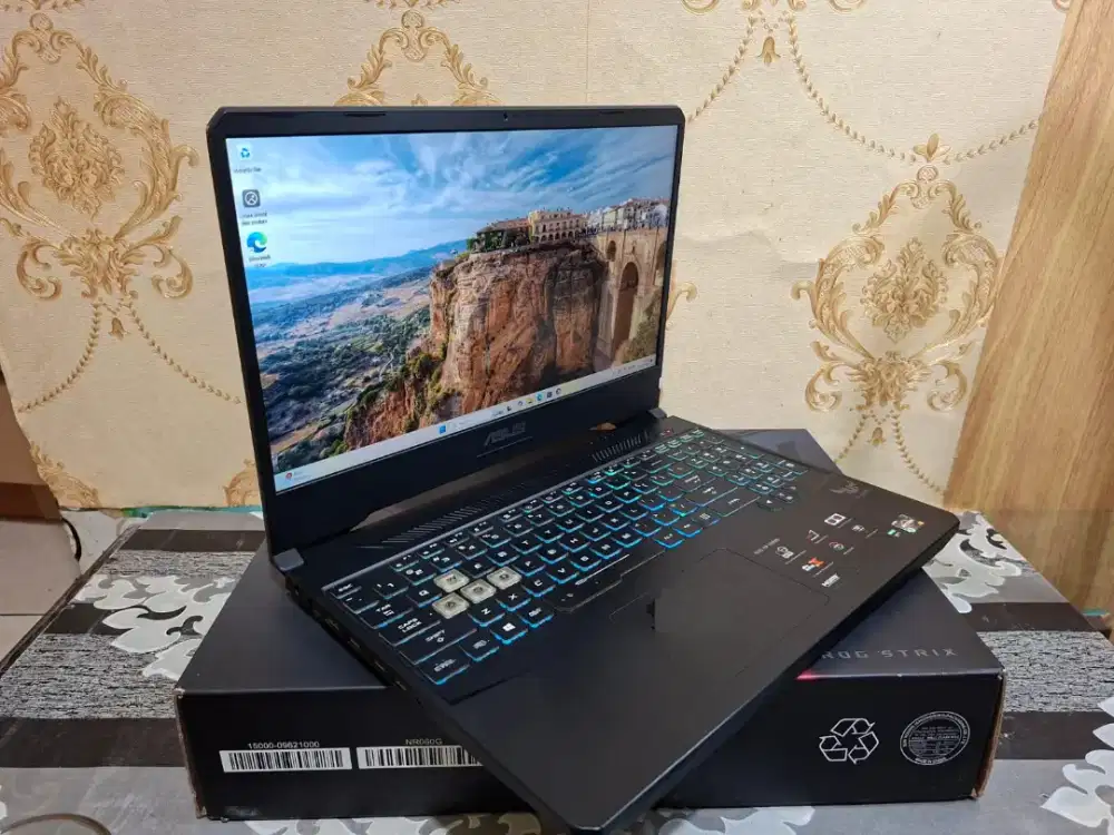 LAPTOP ASUS TUF GAMING FX505DD-AMD RYZEN 5 3550H RAM 8GB HDD 1TB -