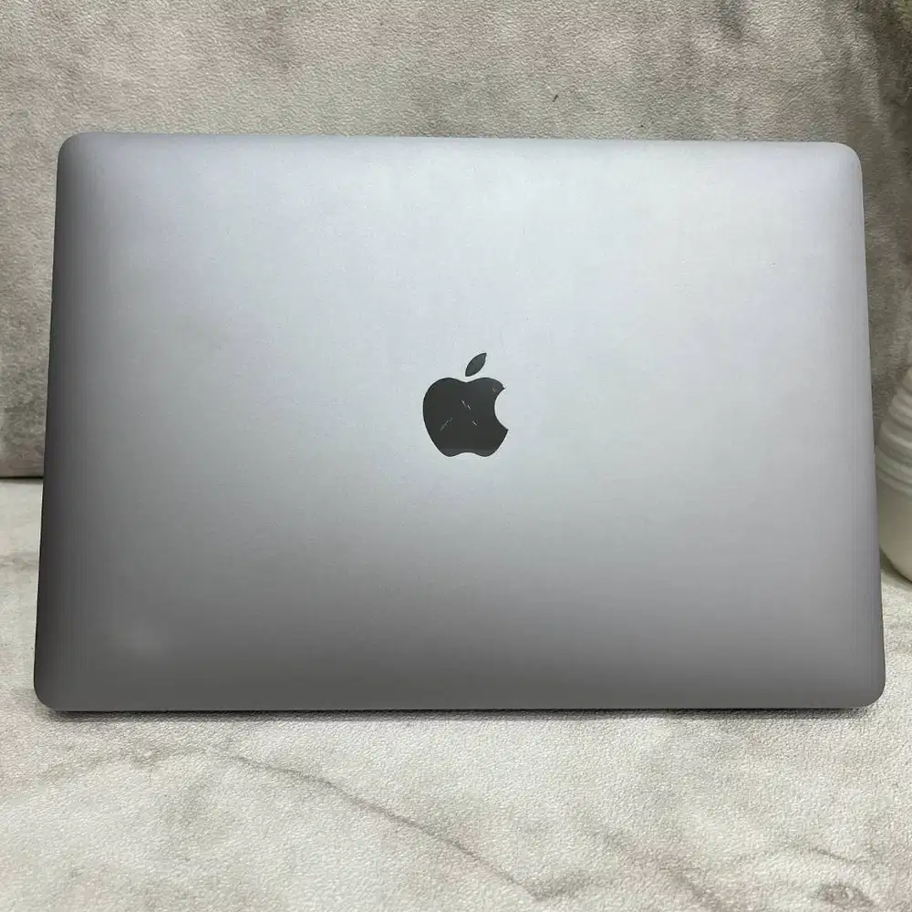 MacBook Pro 13 inch Touchbar 2018 i7 CTO RAM 16GB SSD 256GB