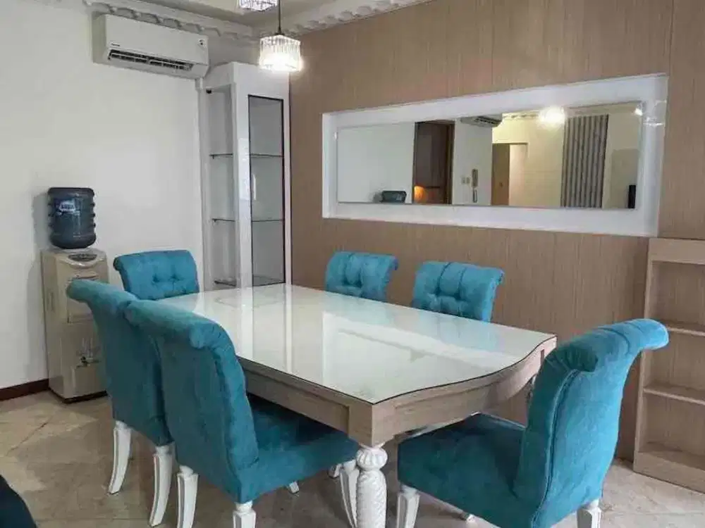 For Sale Apartment Bellagio Residences Tower B lantai tengah 154 meter harga 3,4M nego