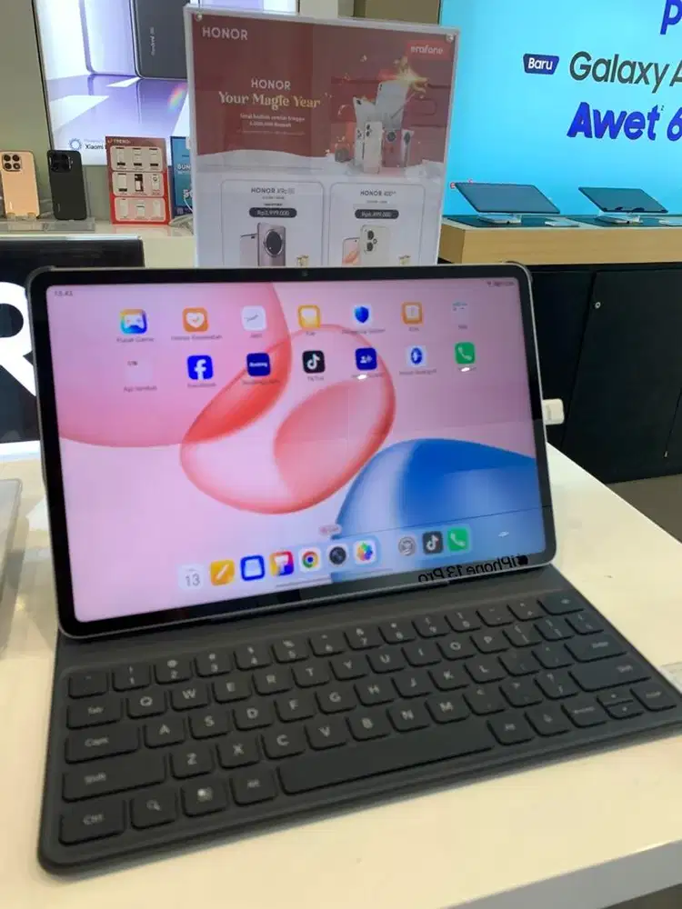 TAB HONOR INCLUDE KEYBOARD