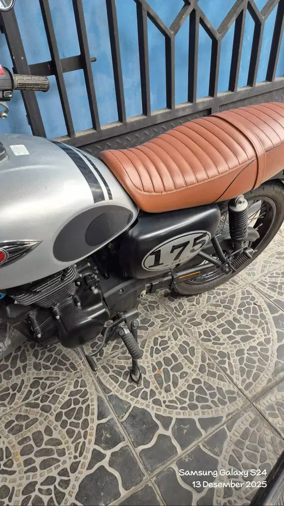 Kawasaki SE W175