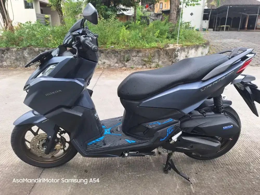 Vario 160 abs istimewa bisa cash/kredit syariah angsuran TERMURAH