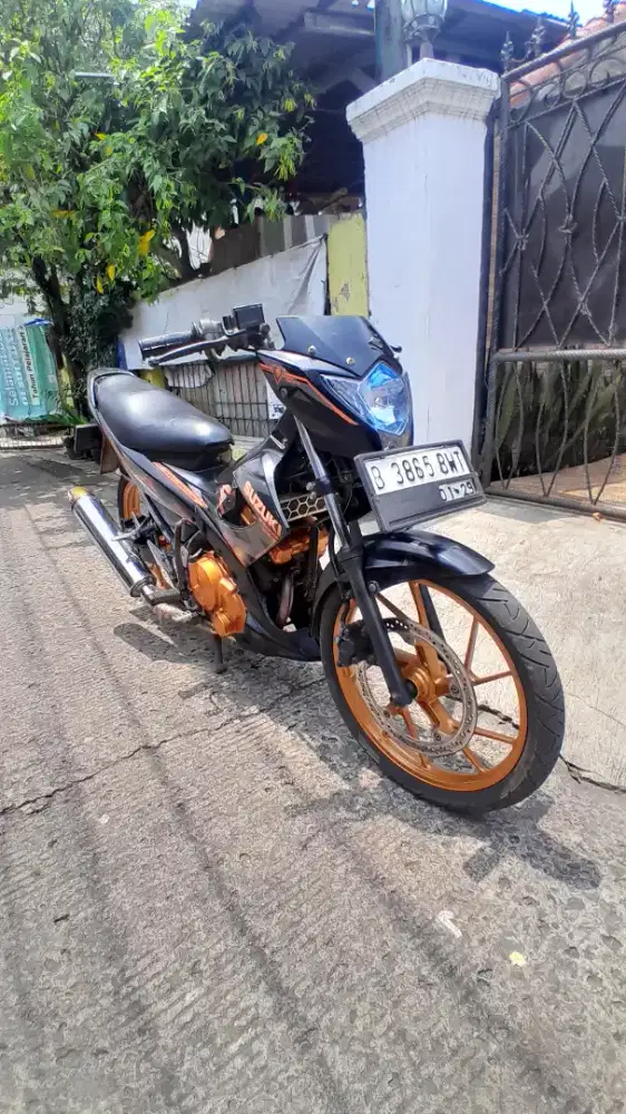 Bismillah jual suzuki satria fu thn 2014