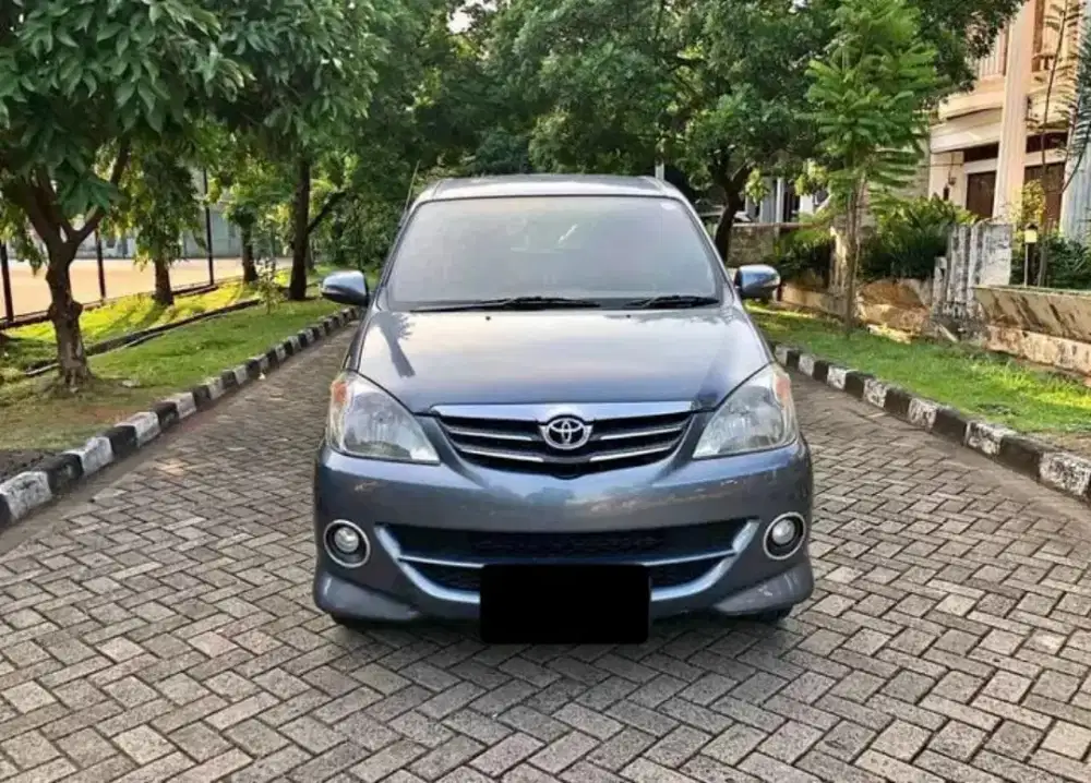 Toyota Avanza S 2011