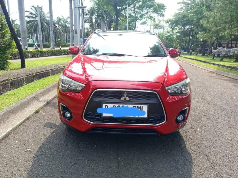 MITSUBISHI OUTLANDER PX AT 2016 MERAH