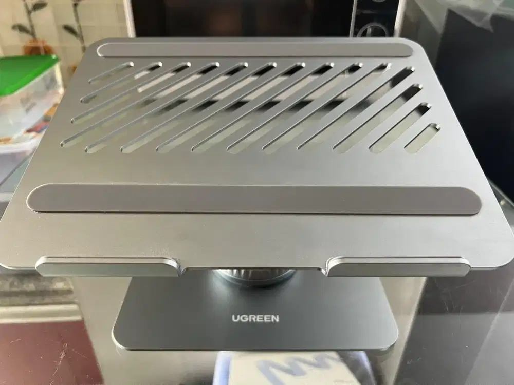 UGREEN Laptop Stand Holder 17.3 inch