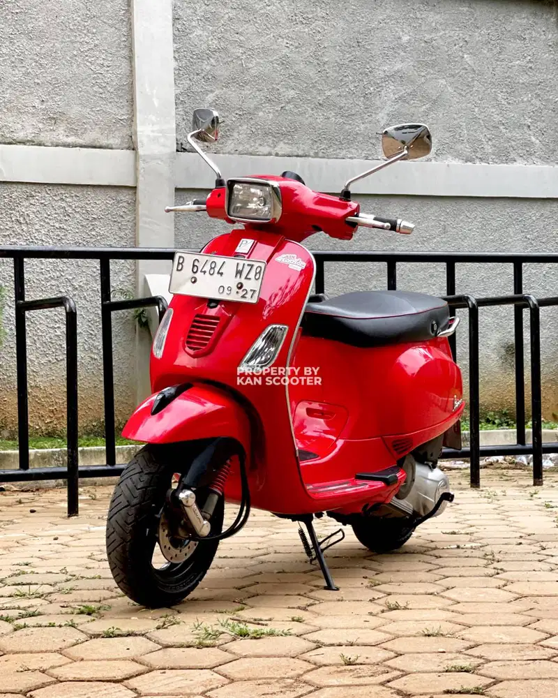 JUAL MURAH VESPA S 150 3V 2013 MULUS