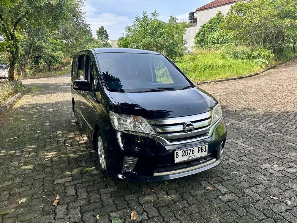 NISSAN SERENA HWS 2013 MURAH