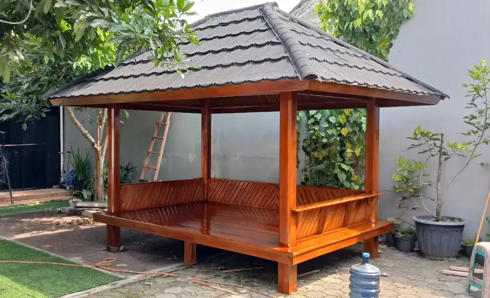 Saung gazebo kayu artistik minimalis 3m × 2m