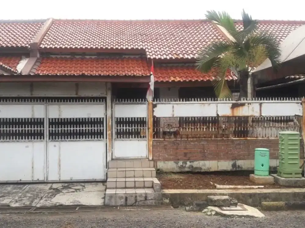 Rumah Nyaman di Palem Semi