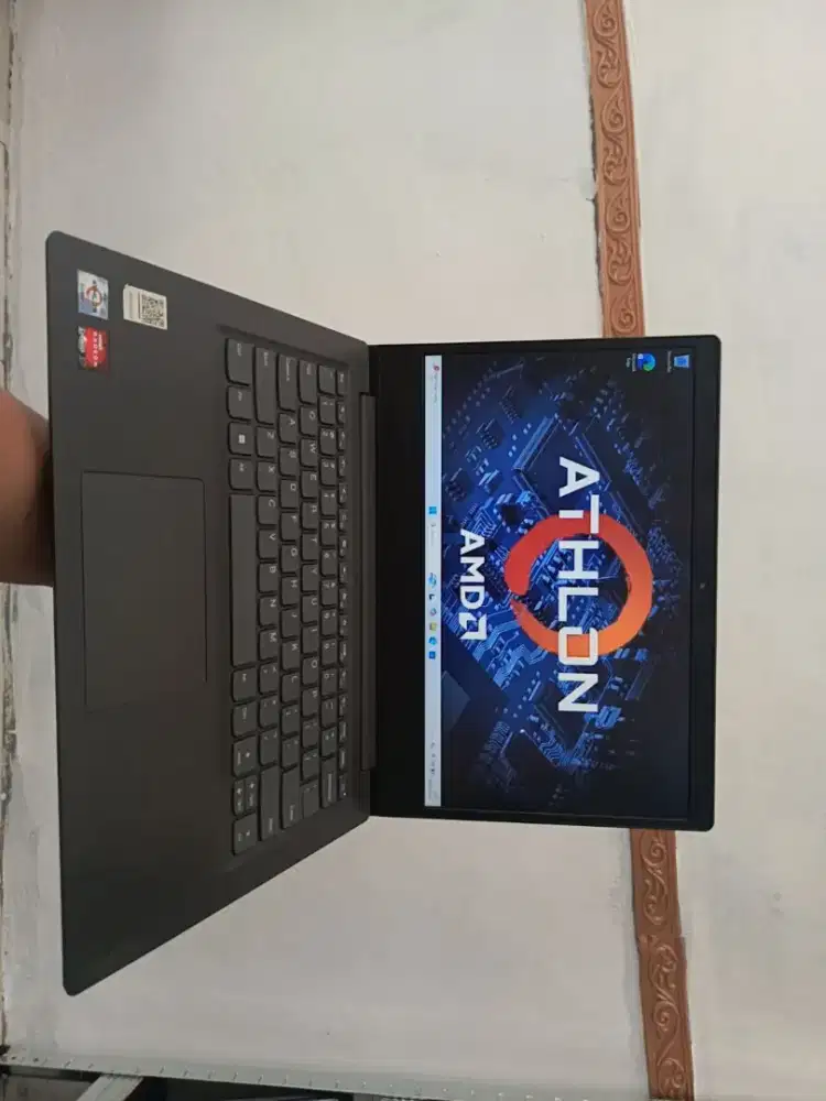 JUAL LAPTOP LENOVO V14 ADA
