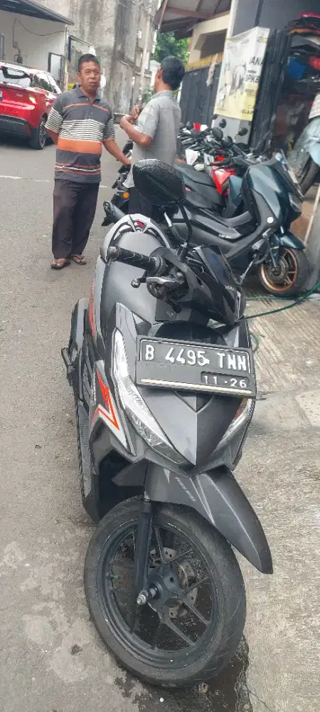Jual motor honda vario 125 thn 2016 komplit bisa kridit dan tt