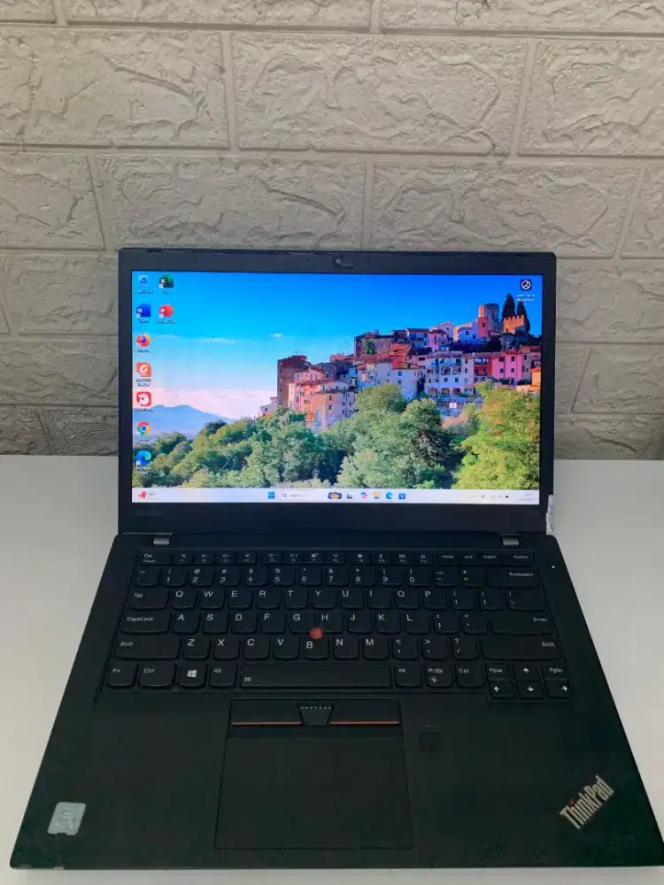 Laptop Lenovo Thinkpad Core i5 Ram 8 GB Murah