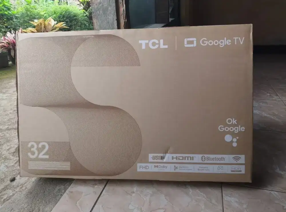 Tv Tcl 32 google tv baru FHD youtube netflix