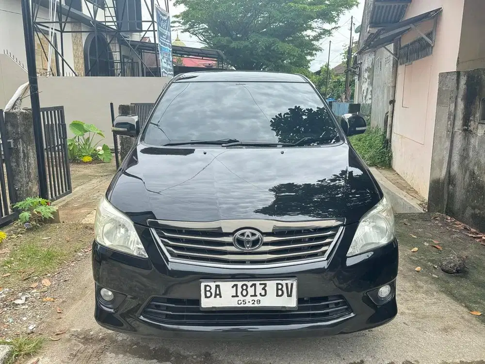 Kijang Innova G 2.0 Metic 2013