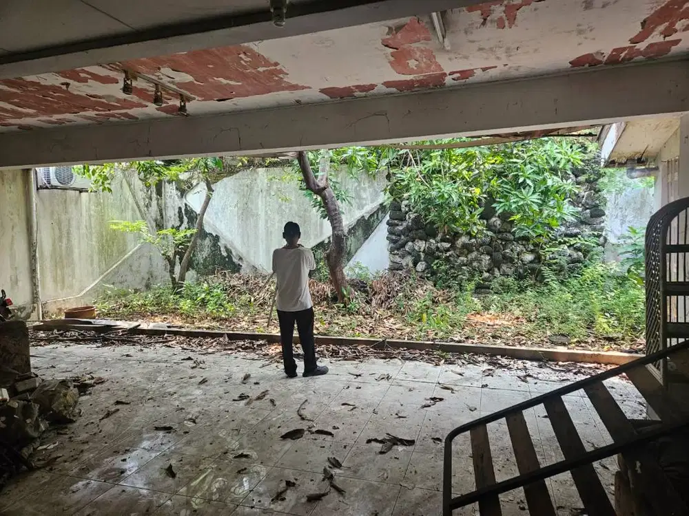 DIJUAL RUMAH LT 510 DEKAT CIPUTRA WORLD BINTANG DIPONGGO KAV 810