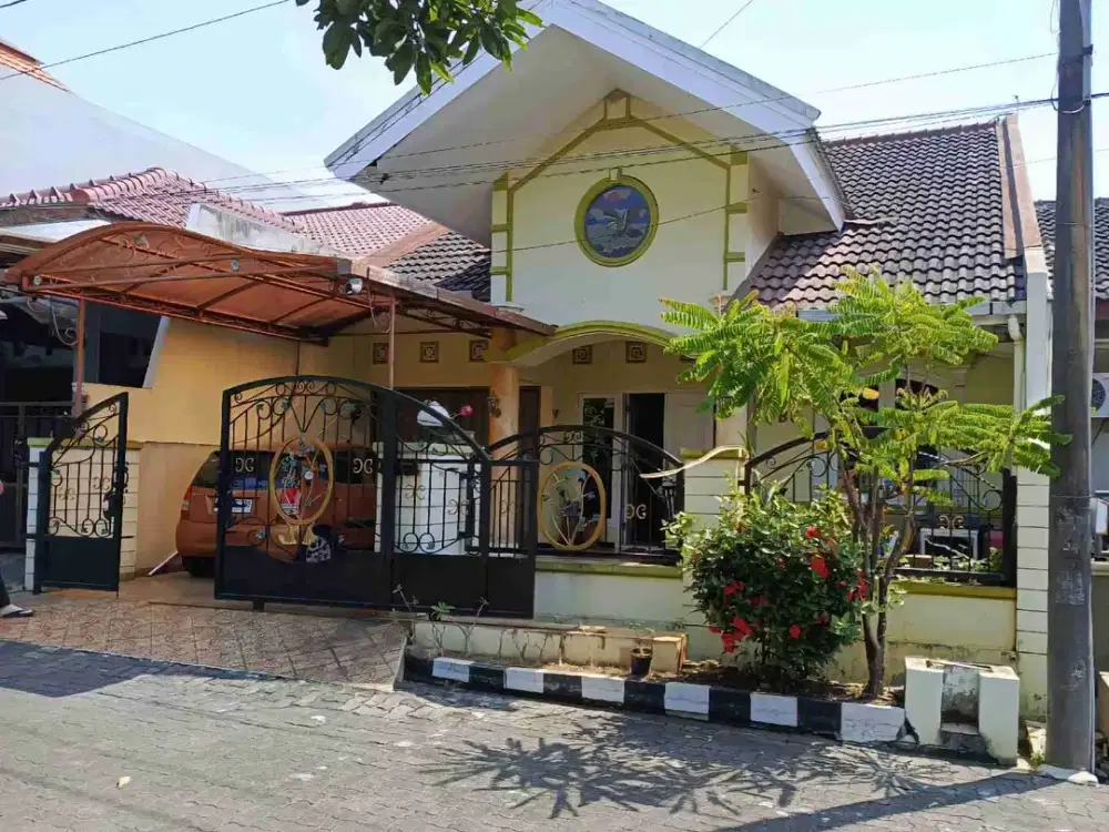 Rumah Bagus Karangrejo Banyumanik Semarang