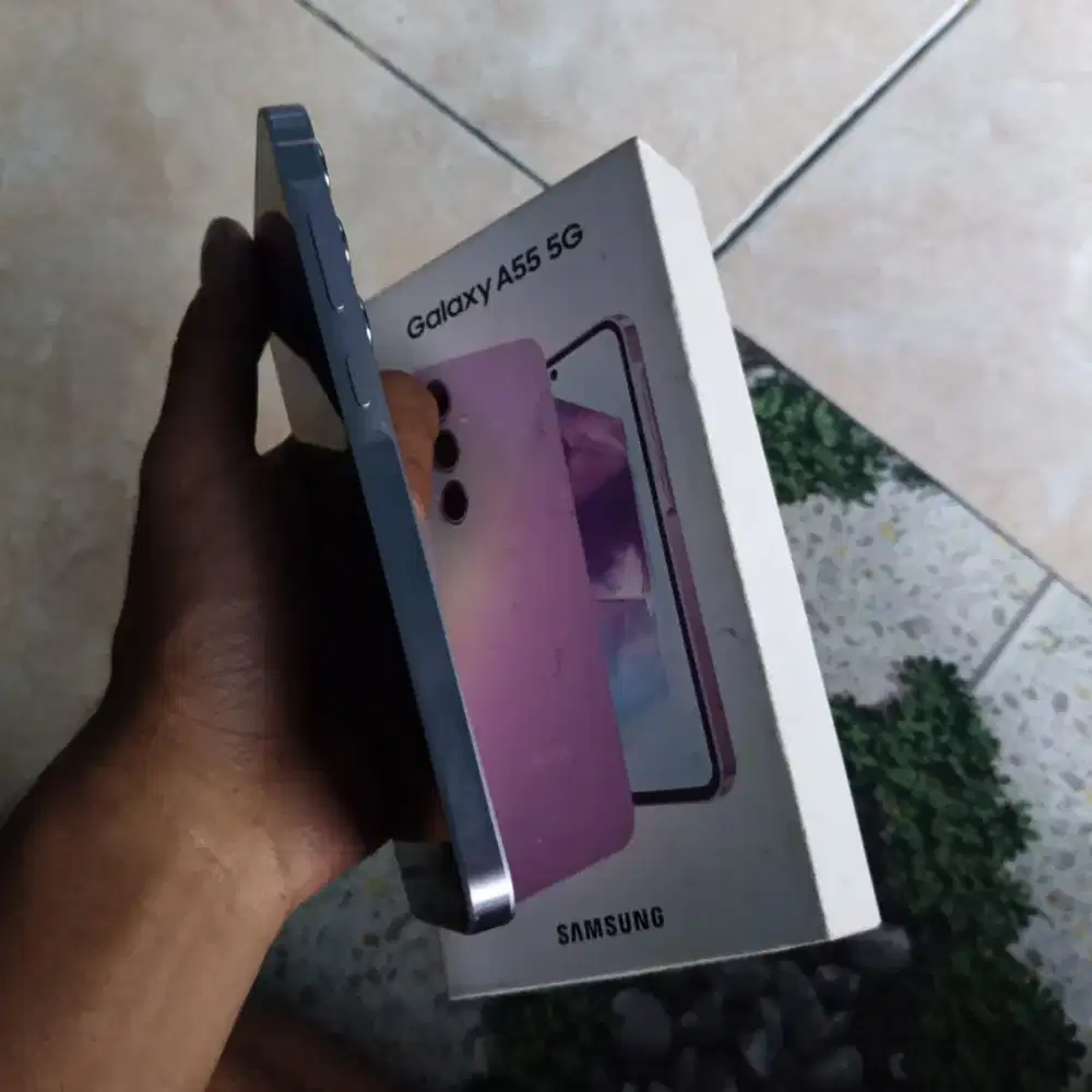 Samsung A55 5g 8gb/256gb
kondisi mulus no minus
full set