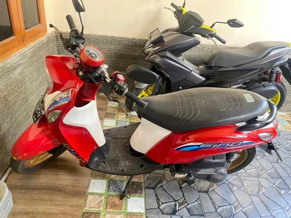 jual motor fino 125 merah