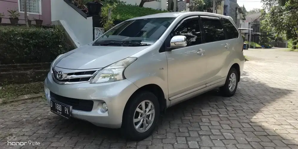 Toyota Avanza 2012 Bensin