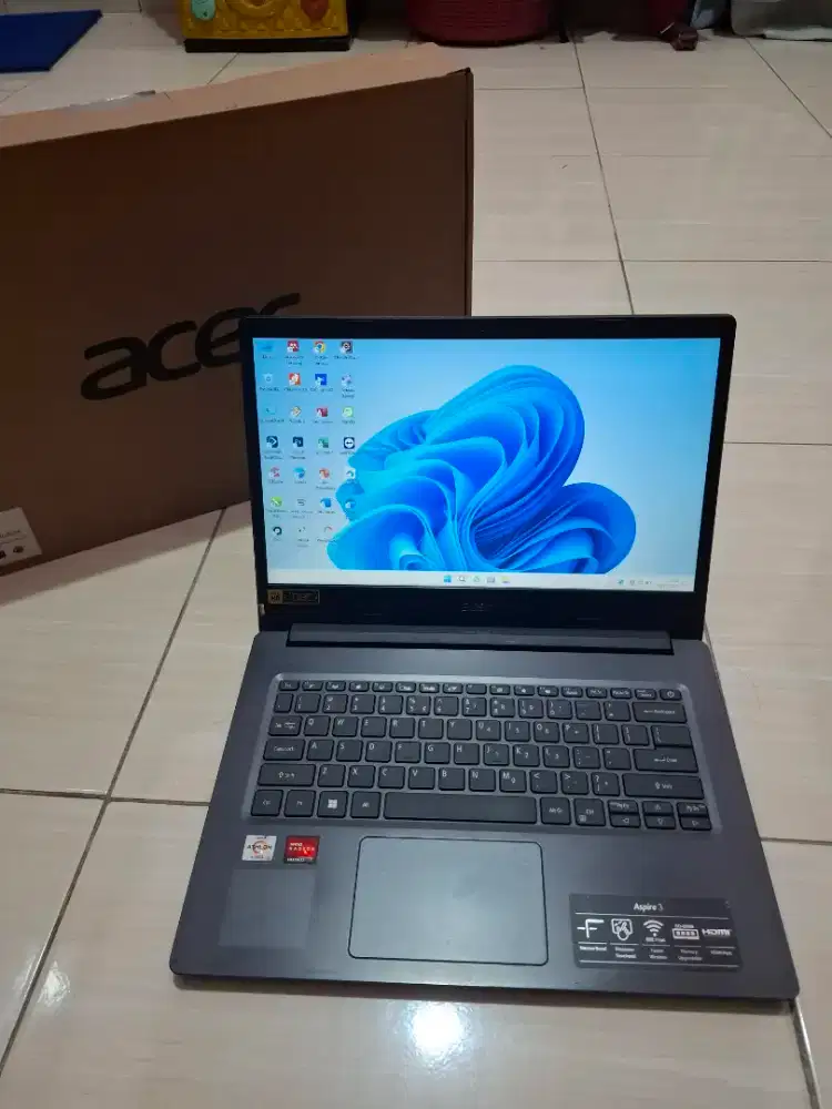 Laptop Acer Amd Athlon Silver Ram 8 gb