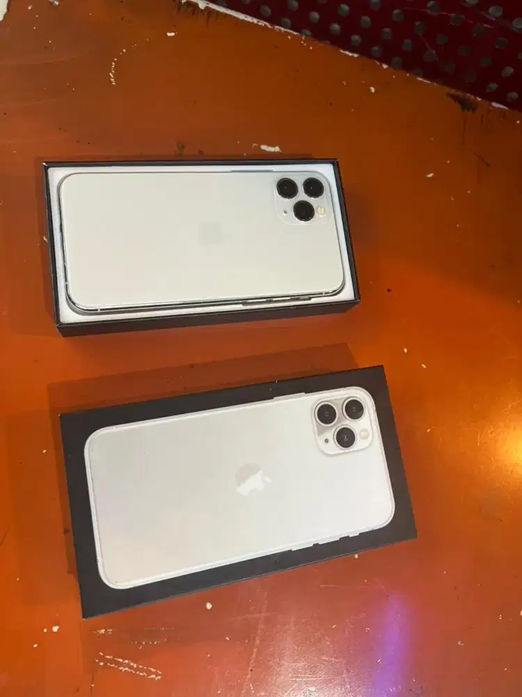 iphone 11 pro 256gb siap di gunakan