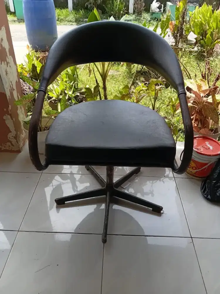Menjual alat alat ex salon potong rambut