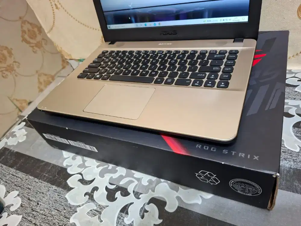 NO.113

LAPTOP ASUS X441M PROCESSOR INTEL CELERON RAM 4GB HDD 500GB