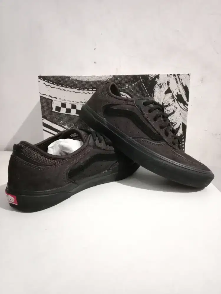 Jual borong seatu ex cowo, ex cewe &barang jarang di pake