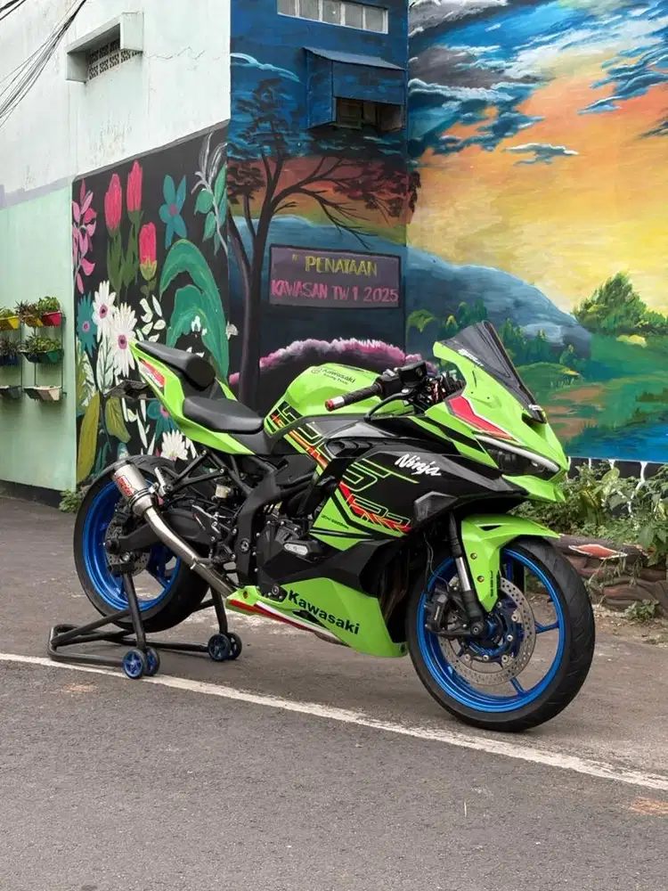 Kawasaki Ninja ZX25R Abs TFT Quickshifter 2023 Termurah! FullModif!