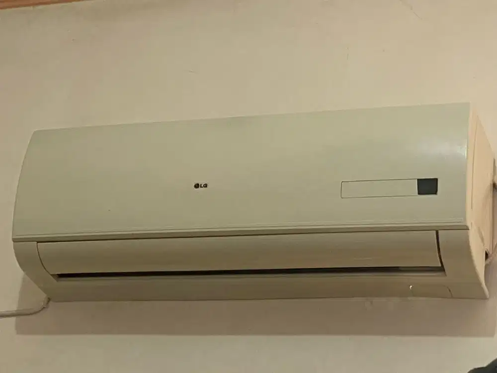 Jual AC, pemakaian 2bulan. Nego tipis!