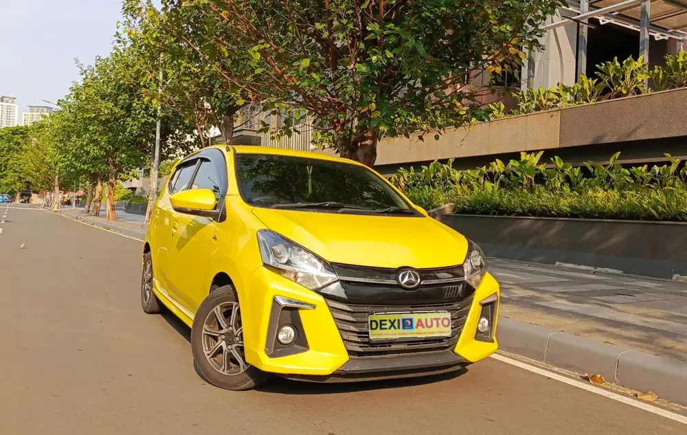 (KM30000)DAIHATSU AYLA R 1.2 AT NIK 2021 ISTIMEWA KMRENDAH