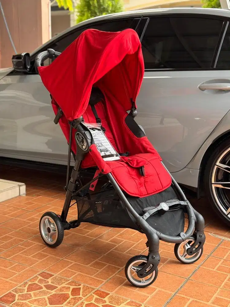 JUAL RUGI Baby jogger city mini zip baru gress