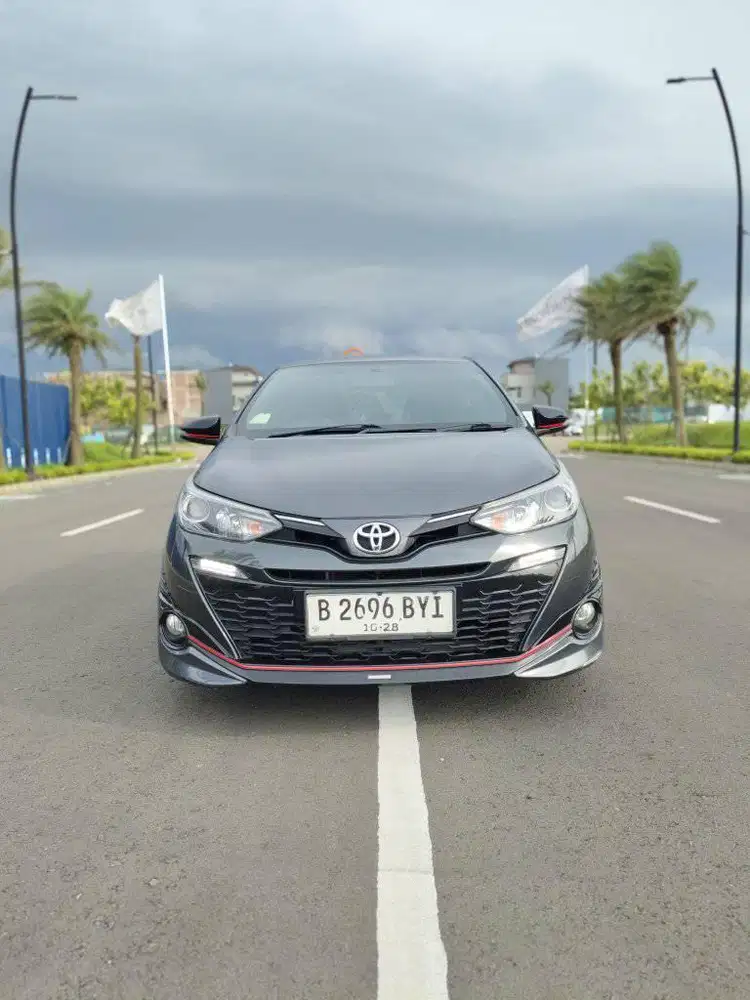 Angs 4.109.000
Toyota Yaris S TRD Sportivo 2018