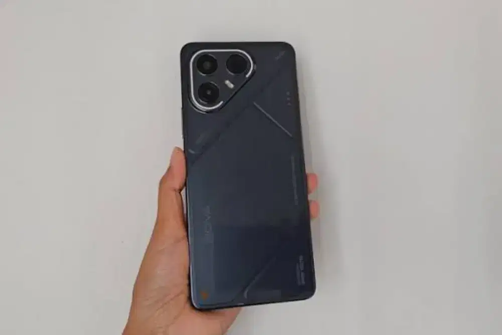 Tecno Pova 7 8/128 Black