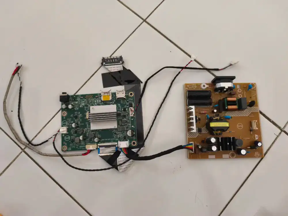 Mother Board monitor AOC