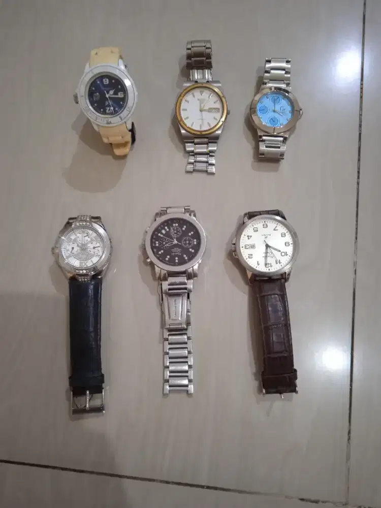 Jual cepat jam tangan Alexandre Christie