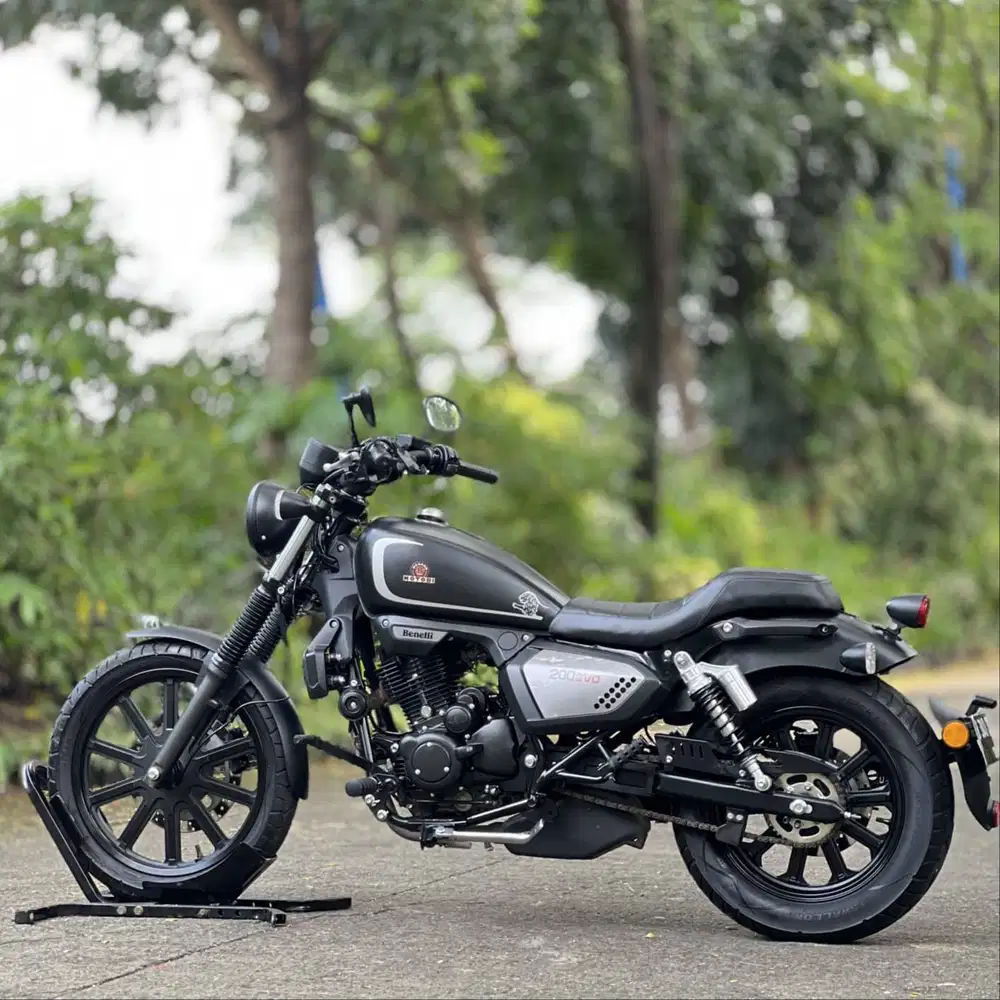 BENELLI MOTOBI 200 EVO 2022 BLACK KM 4K PAJAK PANJANG SIAP TOURING