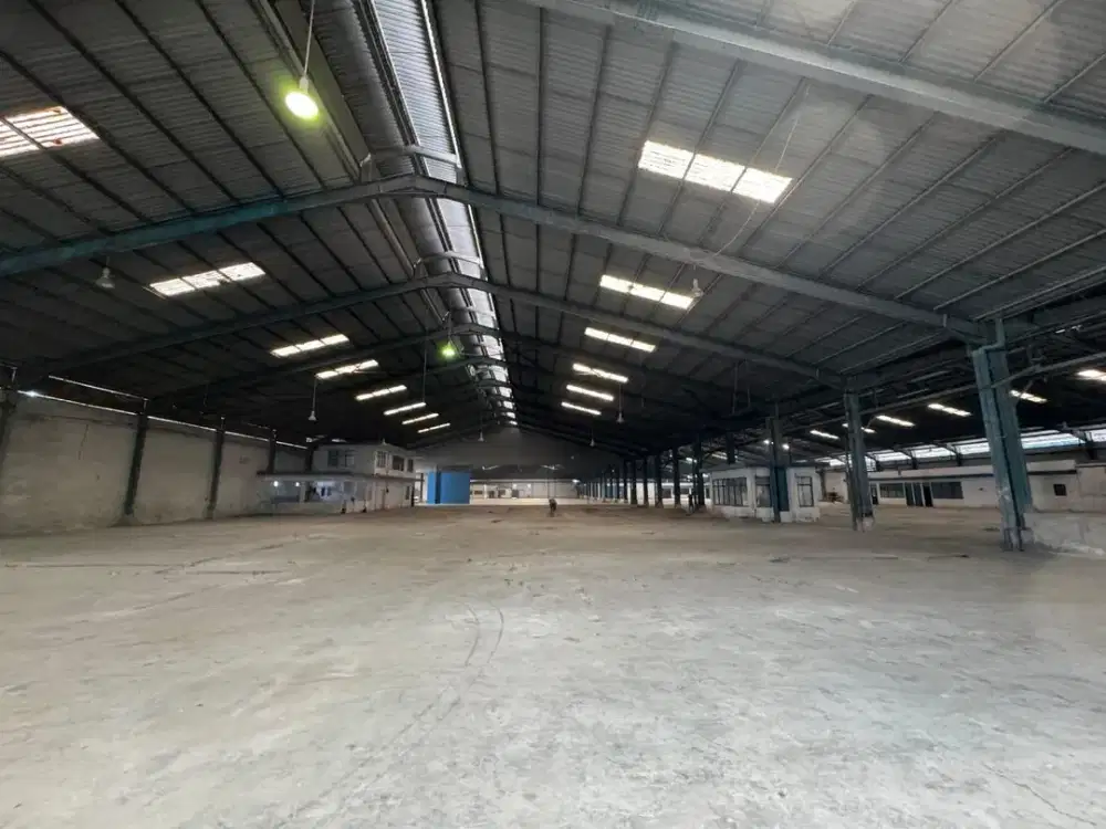 Disewa Gudang ada Kantor 2 Lantai Siap Pakai Lokasi Strategis Dekat Tol Bitung Akses Kontainer 40 Feet Tidak Banjir Kawasan Industri Jatake Tangerang