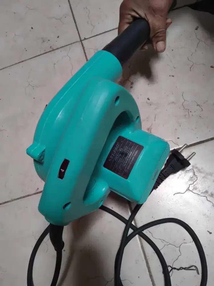 Mesin pengering tangan NRT Pro