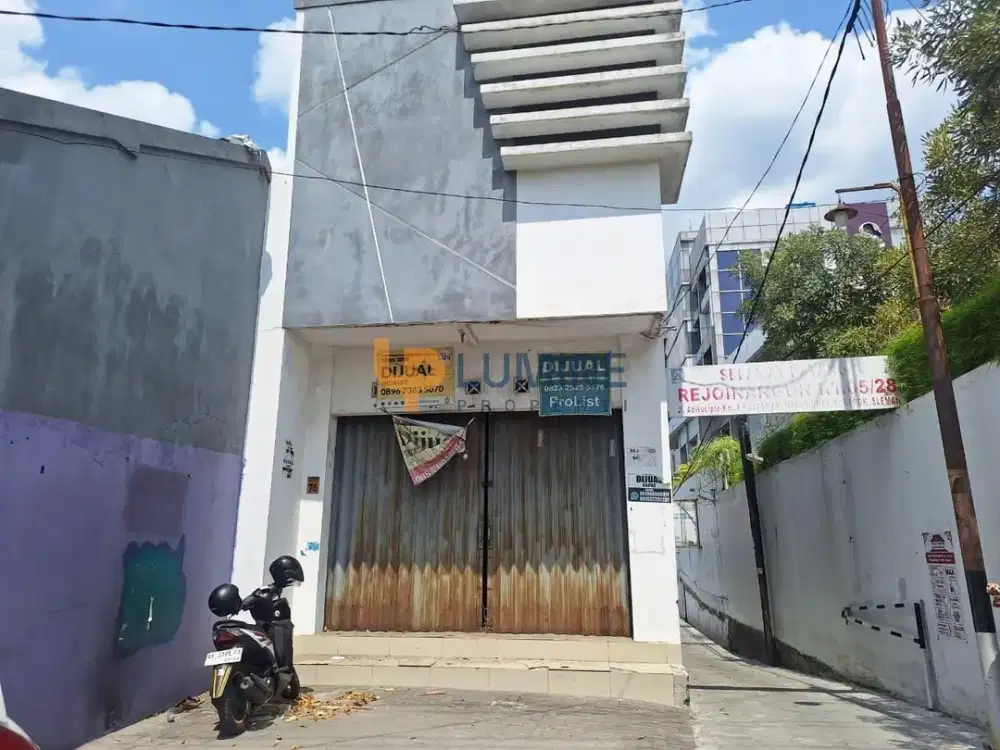 DIJUAL RUKO PINGGIR JALAN RAYA DEKAT TRANSMART JOGJA