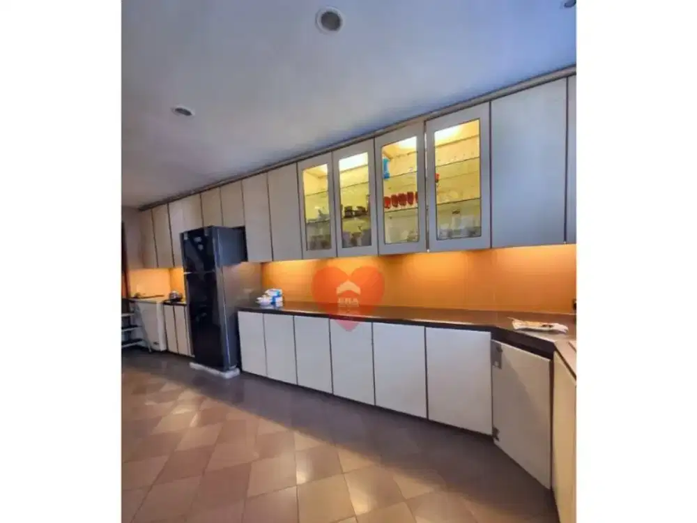 Rumah Bagus Strategis di Permata Hijau Jakarta Selatan