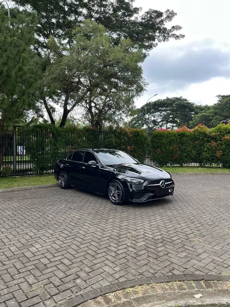 Mercedes Benz C300 AMG  NIK 2023