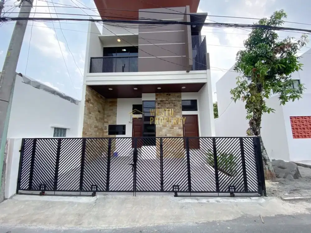 Rumah 2 Lantai, Siap Huni Dekat Jalan Kaliurang Km 7